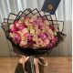 50 summer-colored roses with a letter and a crystal crown50 وردة بالوان صيفية مع حرف وتاج كرستال