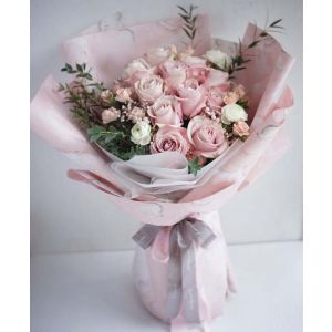 Soft assorted rose bouquet - بوكيه ورد متنوع ناعم
