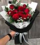10 beautiful red roses - 10 ورود حمراء رائعة